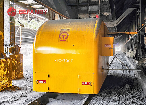 鉄道整備に使用される,カスタマイズされた大容量トランスファーカート